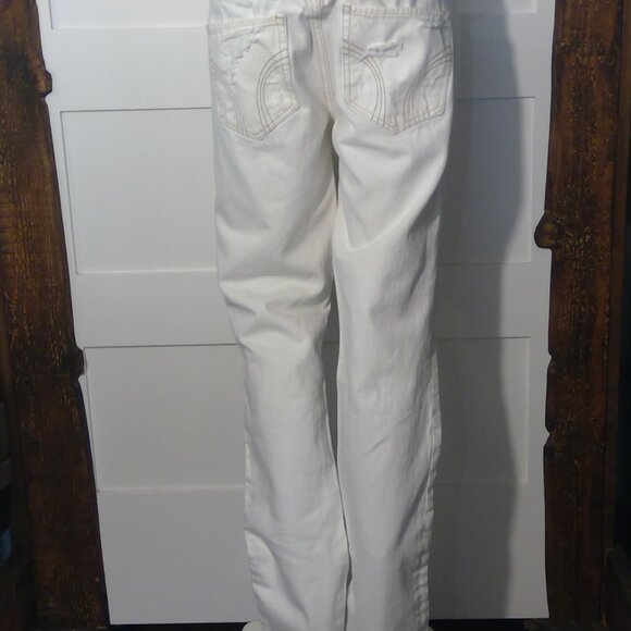 Hollister Women's White Ripped Jeans (Size 11R) - Picture 3 of 10
